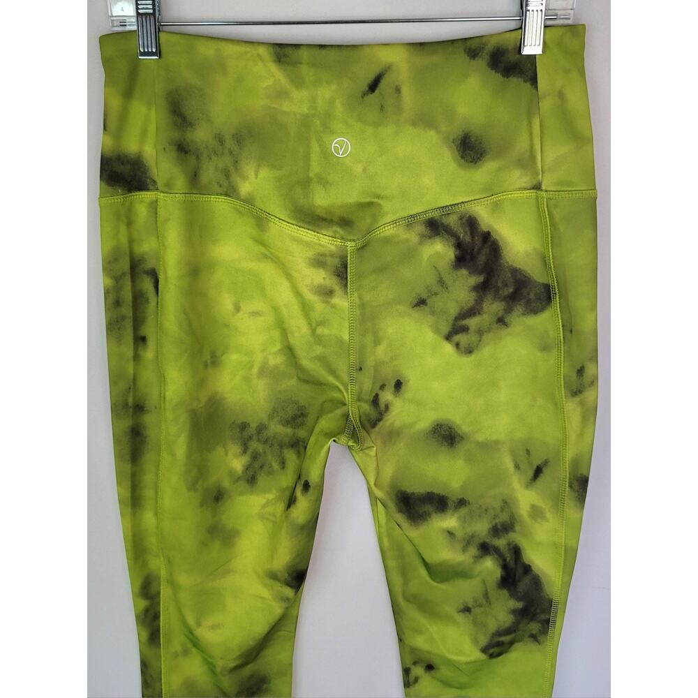 VOGO Athletica High-Waisted Green Black Tie-Dye Cropped Capri Leggings Womens L - Picture 4 of 8